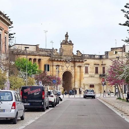 Family And Friends House Daire Lecce Dış mekan fotoğraf