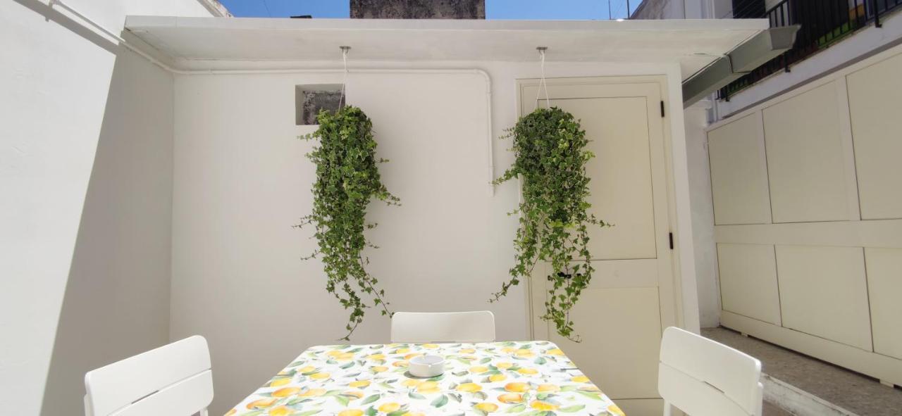 Family And Friends House Daire Lecce Dış mekan fotoğraf